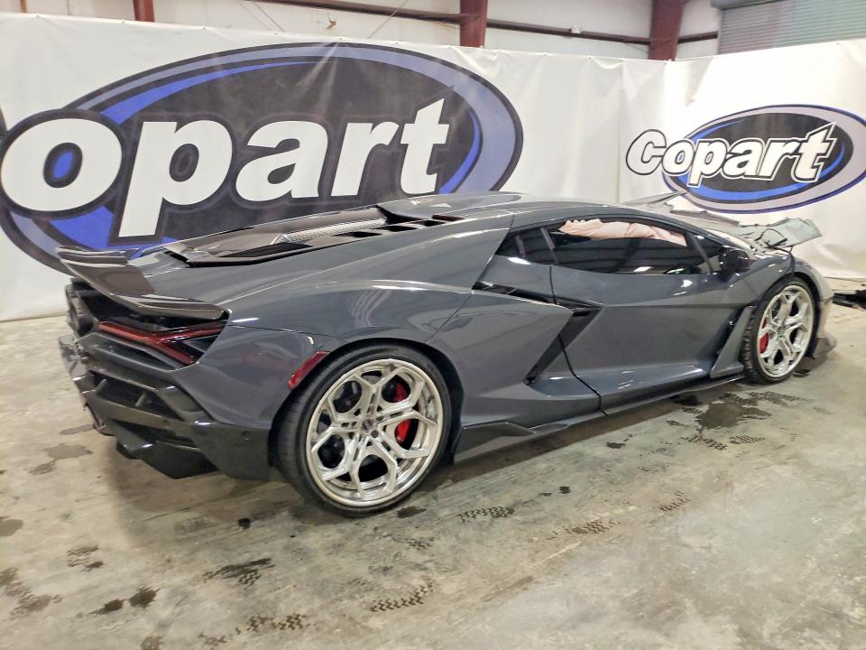 Продаж на аукціоні авто 2024 Lamborghini Revuelto, vin: ZHWUC1ZM5RLA00151, номер лоту: 41923406