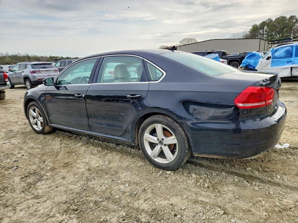 Продажа на аукционе авто 2013 Volkswagen Passat, vin: 1VWBH7A35DC024539, номер лота: 78983925