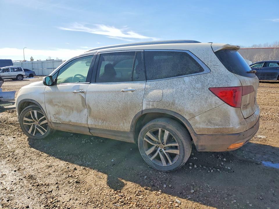 Продажа на аукционе авто 2017 Honda Pilot, vin: 5FNYF6H02HB072260, номер лота: 79671745