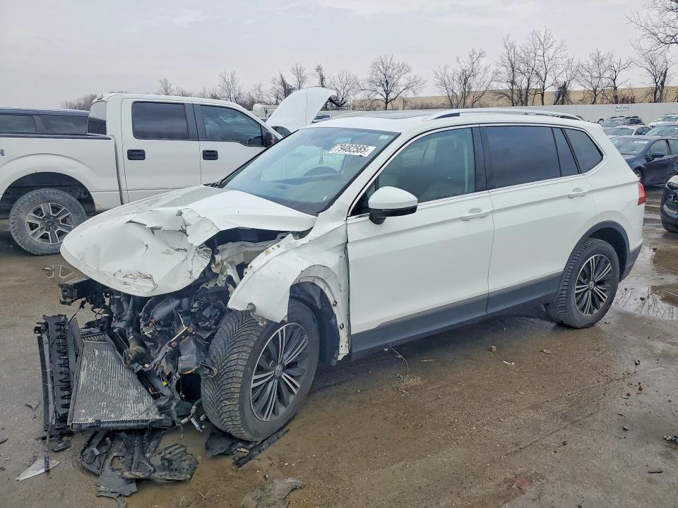 Продажа на аукционе авто 2019 Volkswagen Tiguan, vin: 3VV2B7AX8KM039492, номер лота: 79482585