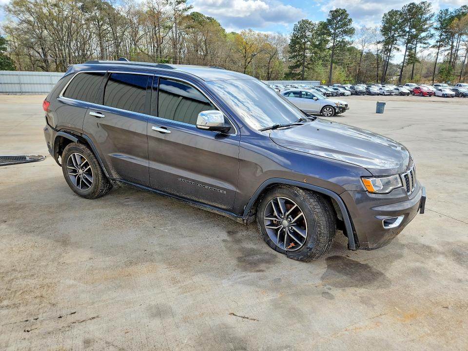 Продажа на аукционе авто 2017 Jeep Grand Cherokee, vin: 1C4RJEBG2HC622802, номер лота: 41800456