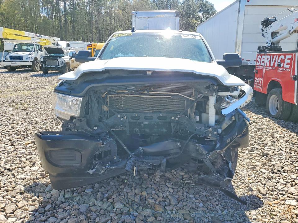 Продажа на аукционе авто 2022 Ram 2500, vin: 3C6UR4HJ7NG398331, номер лота: 46403686