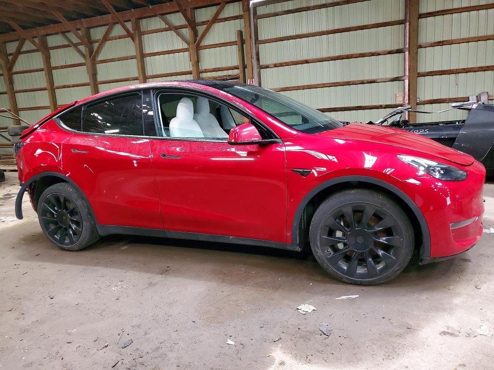 46813536 :رقم المزاد ، 7SAYGDEEXPF664007 vin ، 2023 Tesla Model Y مزاد بيع
