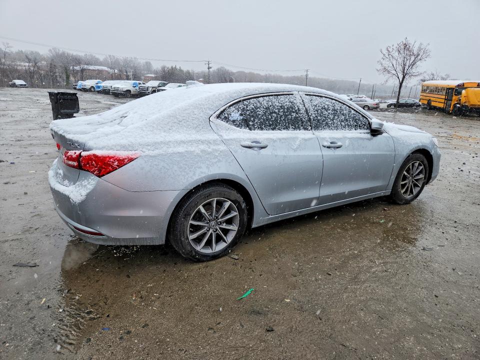 Aukcja sprzedaży 2018 Acura Tlx, vin: 19UUB1F53JA010605, numer aukcji: 45843896