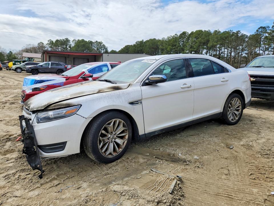 47640046 :رقم المزاد ، 1FAHP2F80DG138454 vin ، 2013 Ford Taurus مزاد بيع