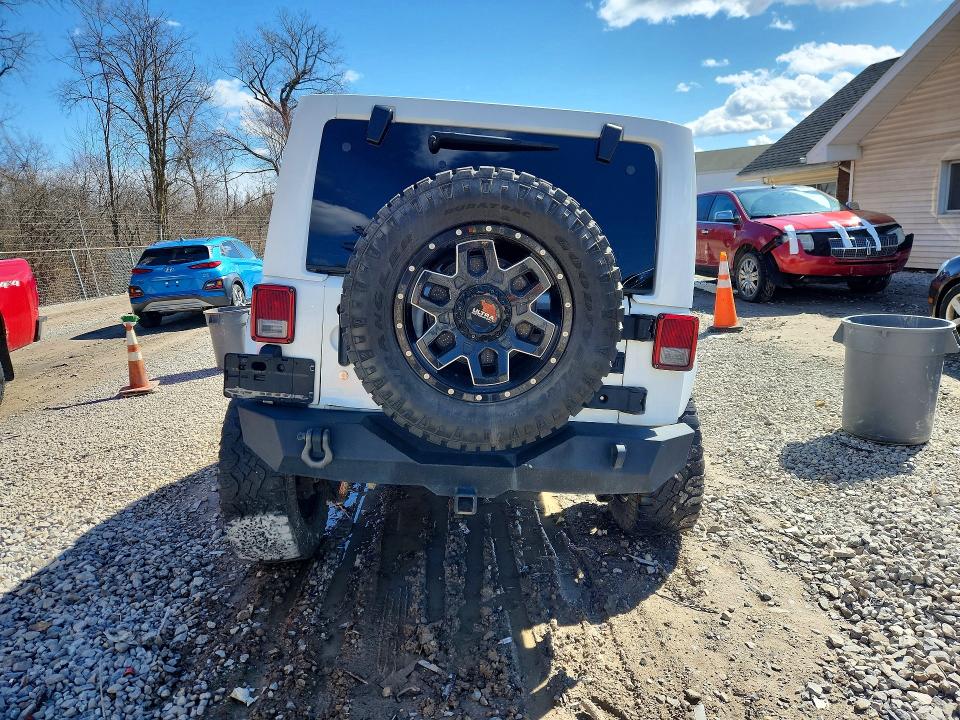 45862806 :رقم المزاد ، 1C4BJWEGXGL107869 vin ، 2016 Jeep Wrangler Unlimited مزاد بيع