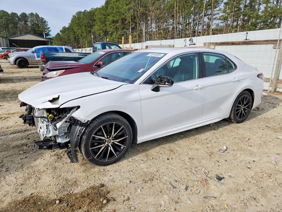 Auction sale of the 2022 Toyota Camry, vin: 4T1G11AK7NU664731, lot number: 78344685