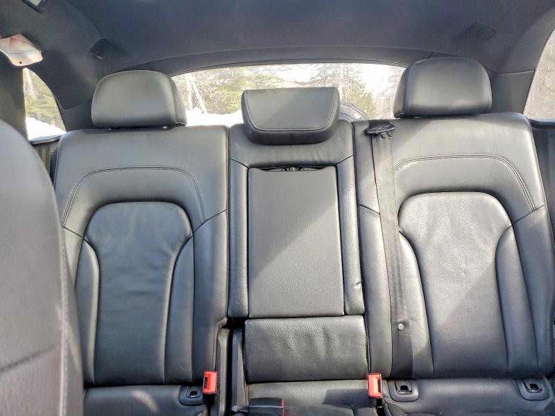 2011 Audi Q5 მანქანა იყიდება აუქციონზე, vin: WA1MKCFP6BA073981, აუქციონის ნომერი: 74075085