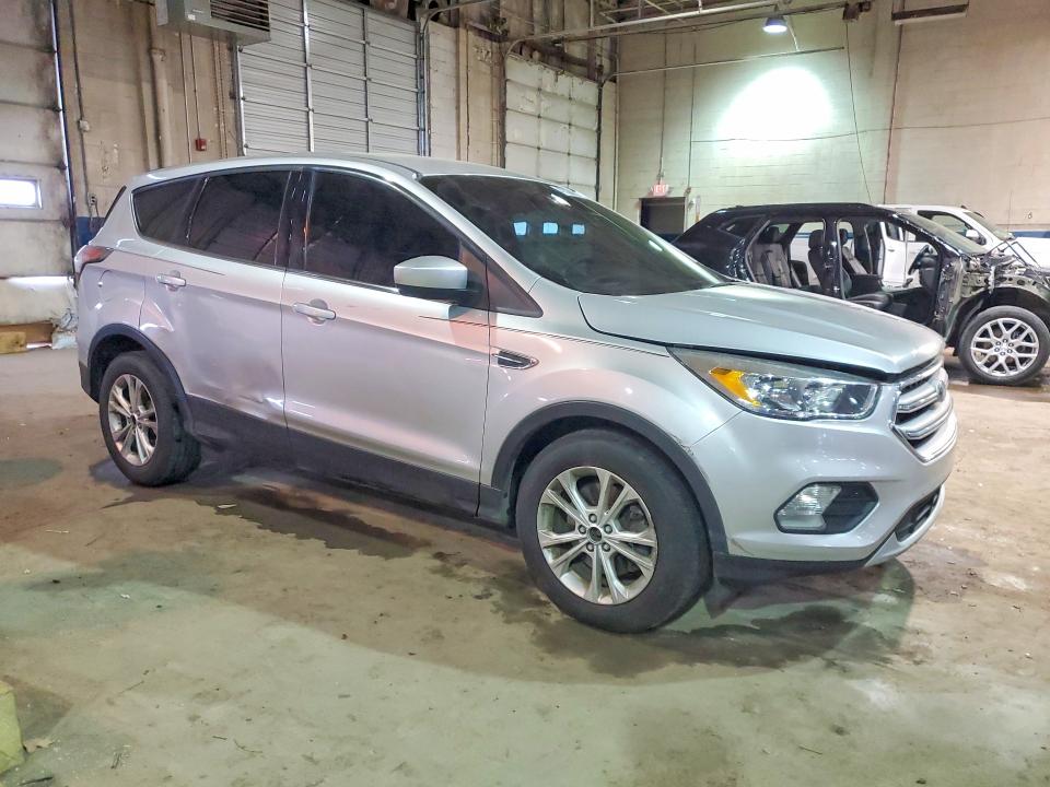 Продаж на аукціоні авто 2017 Ford Escape, vin: 1FMCU0G90HUB00699, номер лоту: 47335976