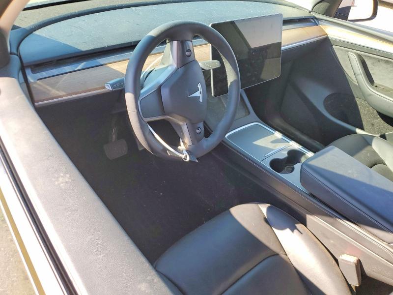 46533356 :رقم المزاد ، 7SAYGDEE9NF574991 vin ، 2022 Tesla Model Y مزاد بيع