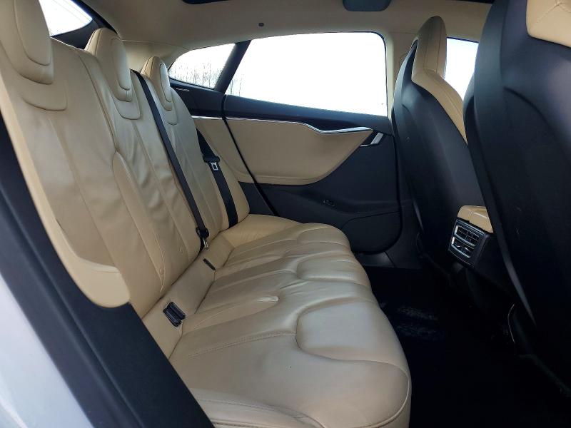 47736476 :رقم المزاد ، 5YJSA1AC8DFP10940 vin ، 2013 Tesla Model S مزاد بيع