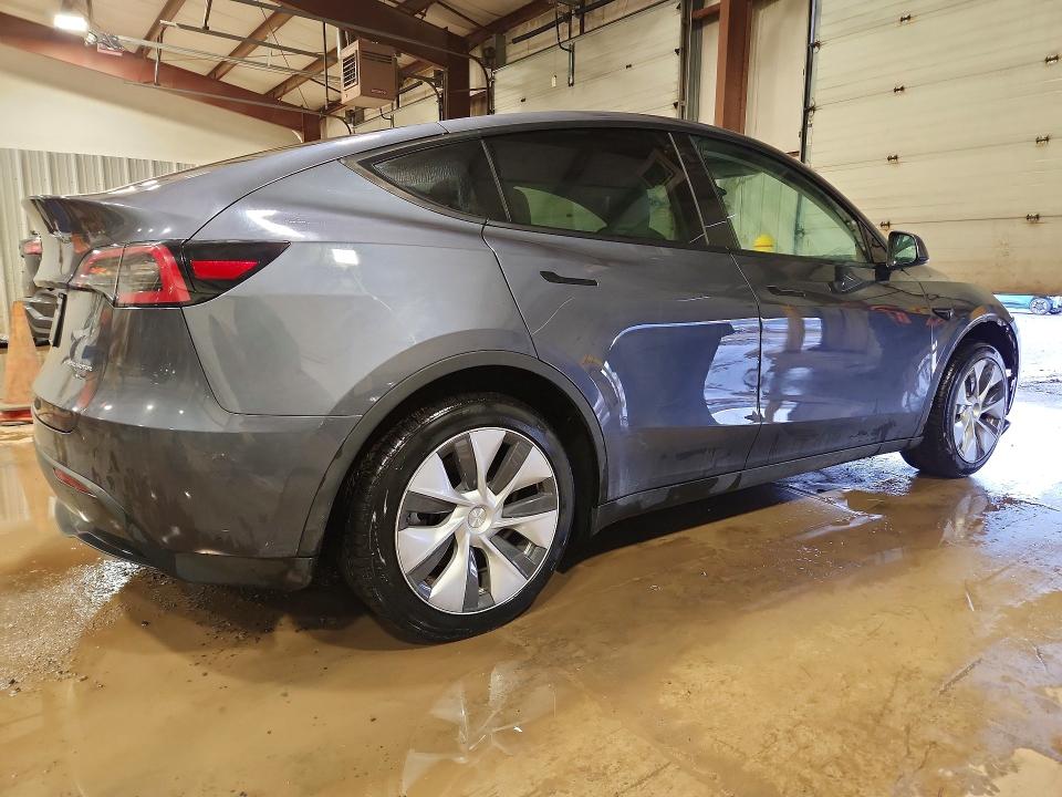 45949656 :رقم المزاد ، 7SAYGDEE4PF619516 vin ، 2023 Tesla Model Y مزاد بيع