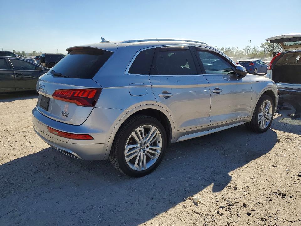 Продаж на аукціоні авто 2018 Audi Q5, vin: WA1BNAFY3J2225798, номер лоту: 46755276