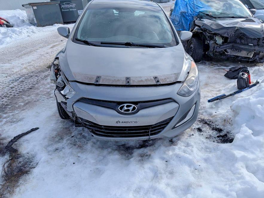 2015 Hyundai Elantra Gt მანქანა იყიდება აუქციონზე, vin: KMHD35LH6FU239380, აუქციონის ნომერი: 79639835