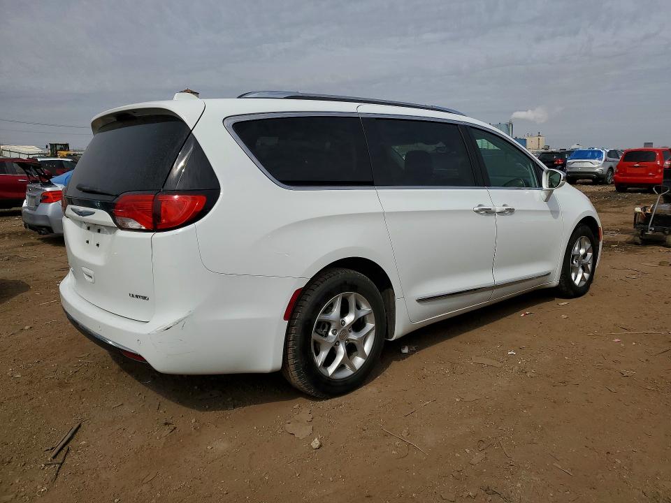 47183216 :رقم المزاد ، 2C4RC1GGXLR132197 vin ، 2020 Chrysler Pacifica مزاد بيع