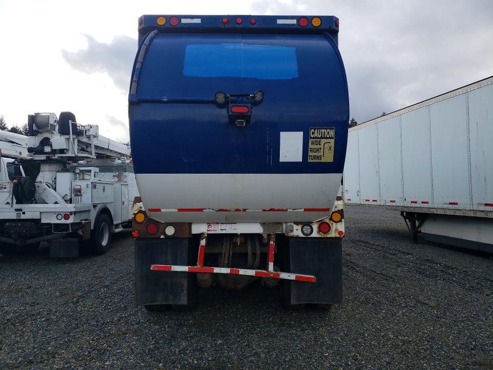 74080125 :رقم المزاد ، 3BPZL00X4BF117807 vin ، 2011 Peterbilt 320 مزاد بيع