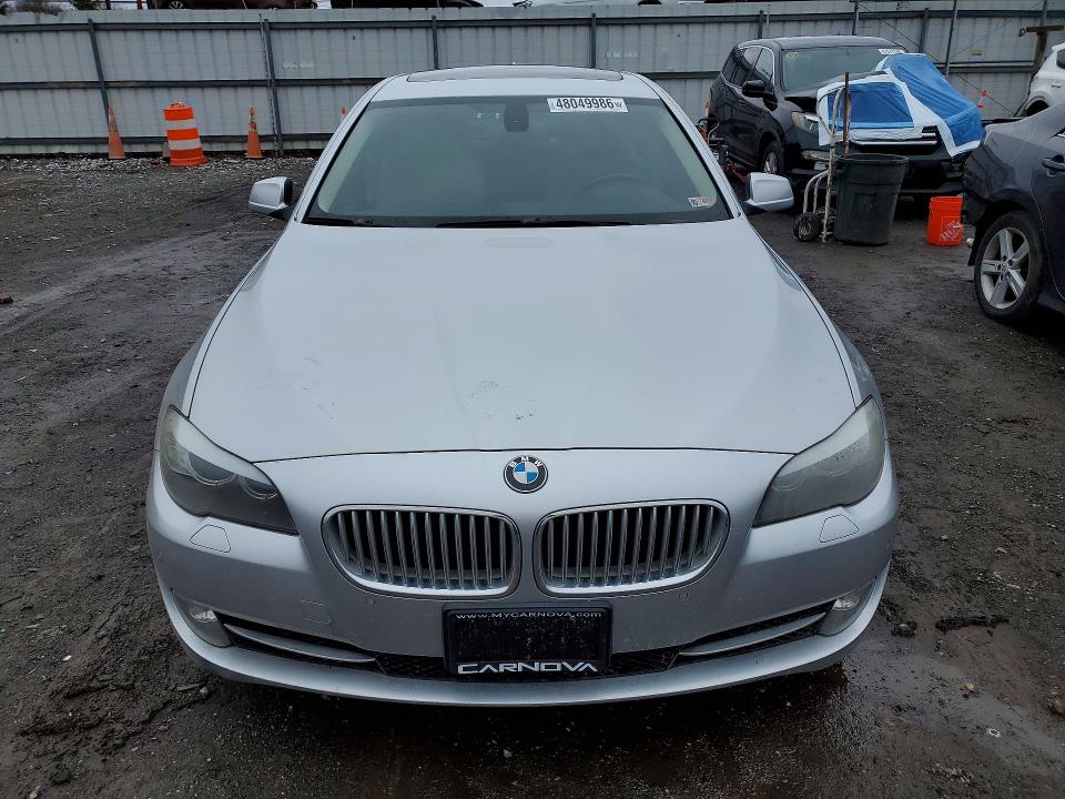 2011 Bmw 550 მანქანა იყიდება აუქციონზე, vin: WBAFU9C50BC278082, აუქციონის ნომერი: 48049986
