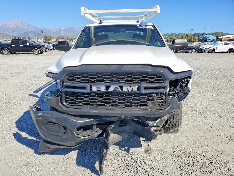 45914076 :رقم المزاد ، 3C7WR4HJ7NG105693 vin ، 2022 Ram 2500 مزاد بيع