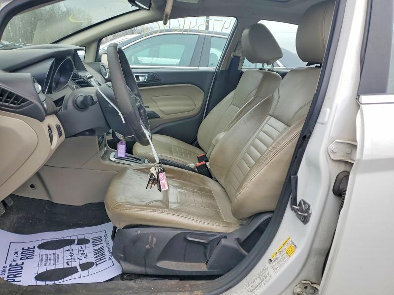 47341696 :رقم المزاد ، 3FADP4CJ3FM205445 vin ، 2015 Ford Fiesta مزاد بيع