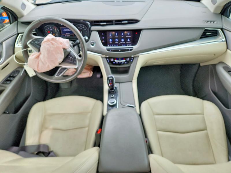 46278746 :رقم المزاد ، 1GYKNCRS2MZ204990 vin ، 2021 Cadillac Xt5 مزاد بيع