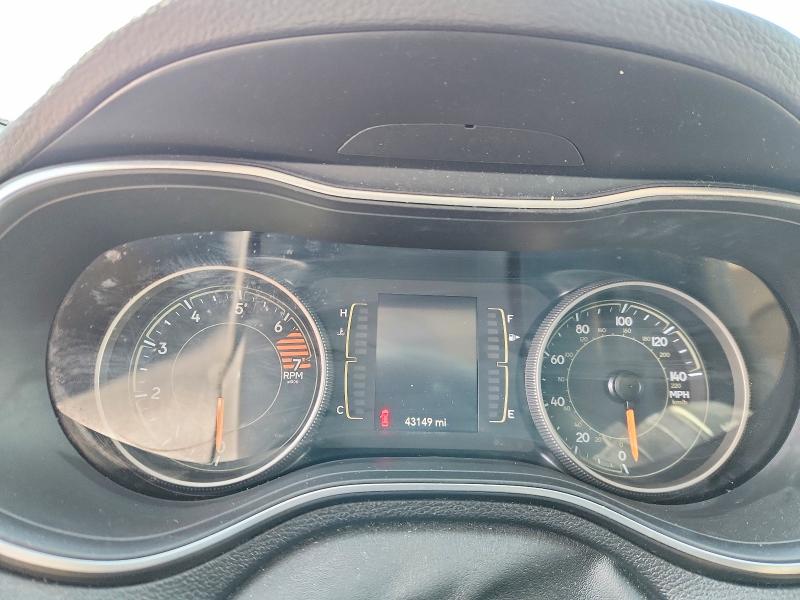 41657116 :رقم المزاد ، 1C4PJLCB7KD396384 vin ، 2019 Jeep Cherokee مزاد بيع