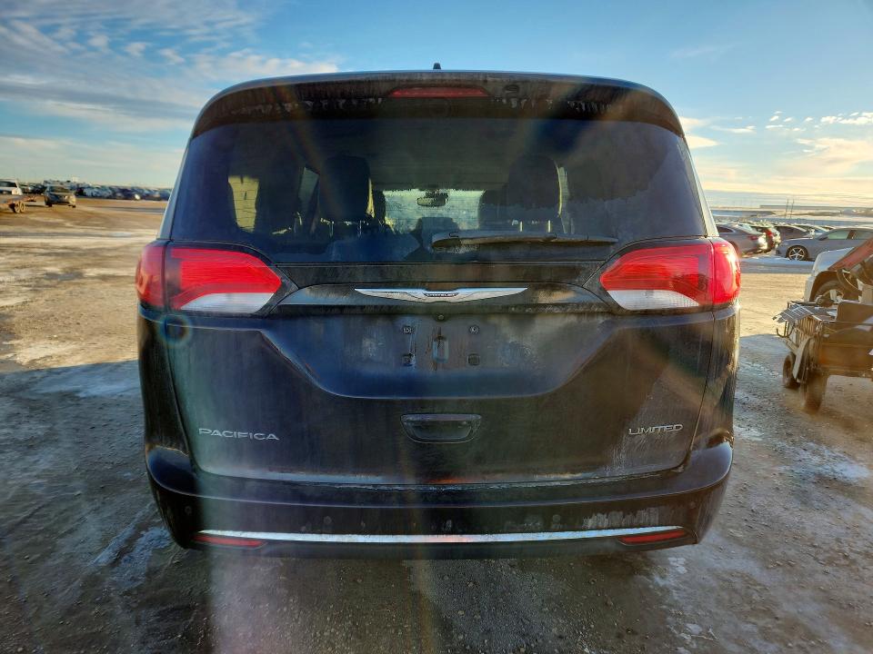 46355856 :رقم المزاد ، 2C4RC1GG5HR599308 vin ، 2017 Chrysler Pacifica مزاد بيع