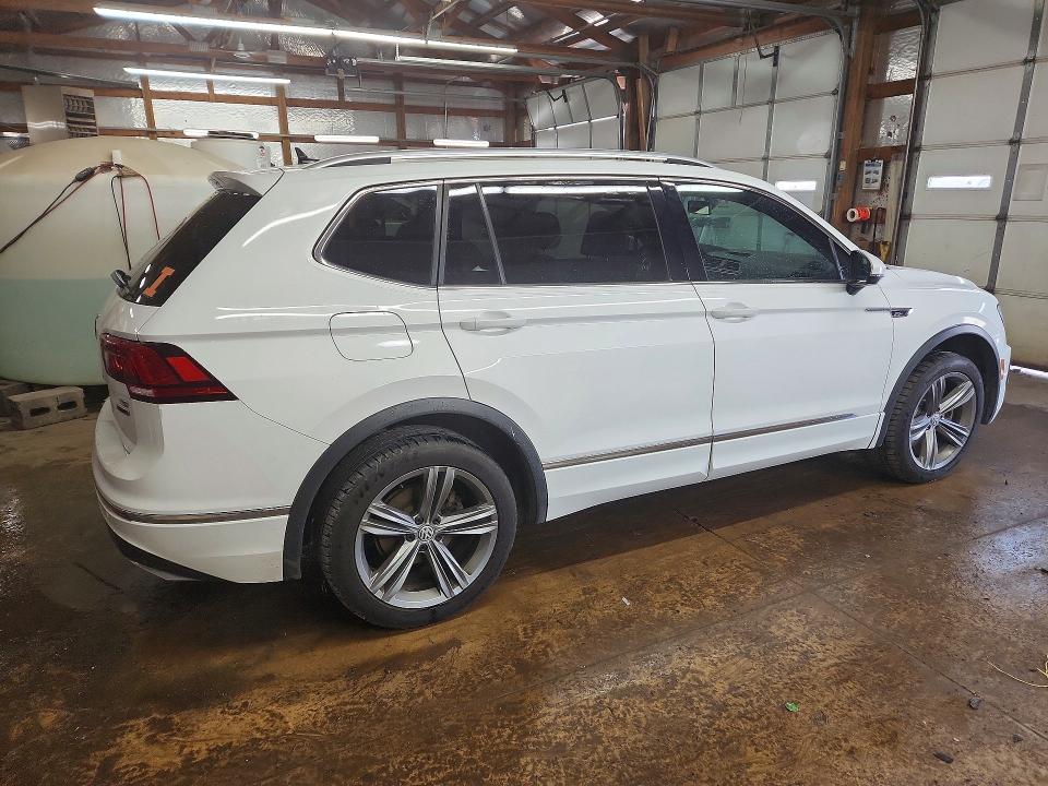 2018 Volkswagen Tiguan მანქანა იყიდება აუქციონზე, vin: 3VV2B7AX5JM217793, აუქციონის ნომერი: 47285096