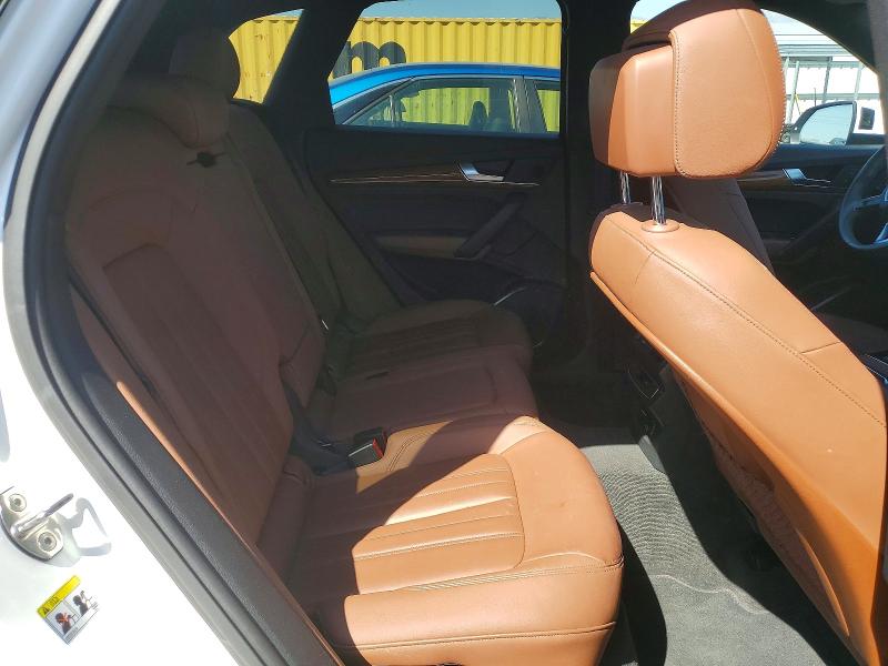 46921026 :رقم المزاد ، WA1GAAFY5N2001004 vin ، 2022 Audi Q5 مزاد بيع