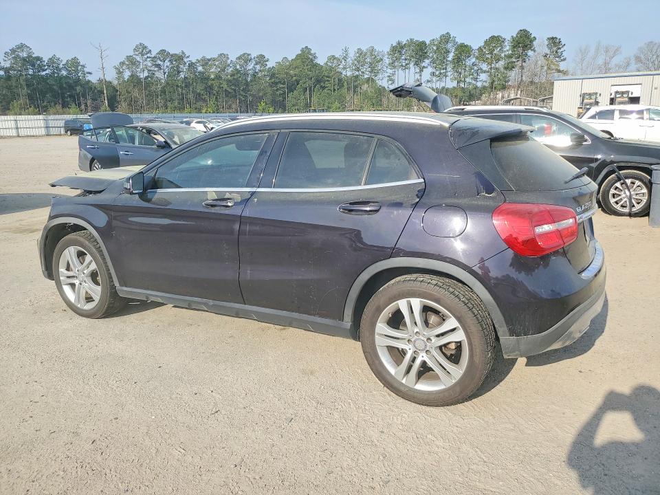 45620976 :رقم المزاد ، WDCTG4GB3FJ034650 vin ، 2015 Mercedes-benz Gla مزاد بيع