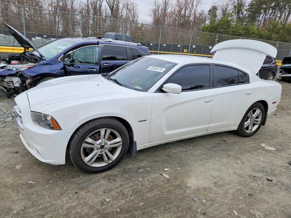 45984076 :رقم المزاد ، 2B3CM5CTXBH610900 vin ، 2011 Dodge Charger مزاد بيع