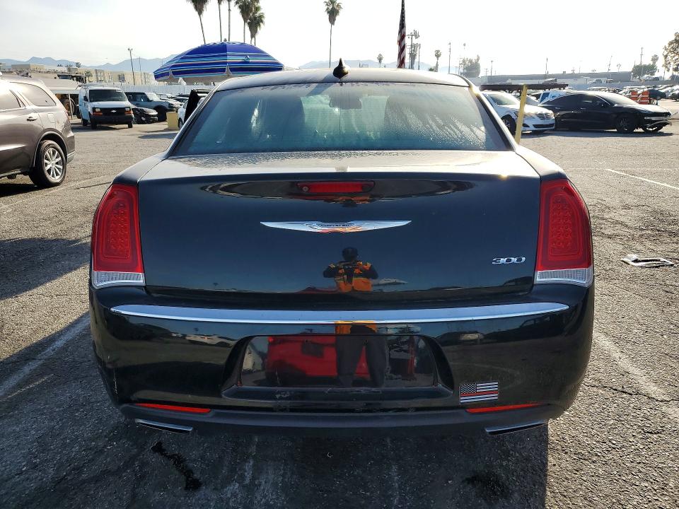 2016 Chrysler 300 მანქანა იყიდება აუქციონზე, vin: 2C3CCAAG5GH238328, აუქციონის ნომერი: 46039746