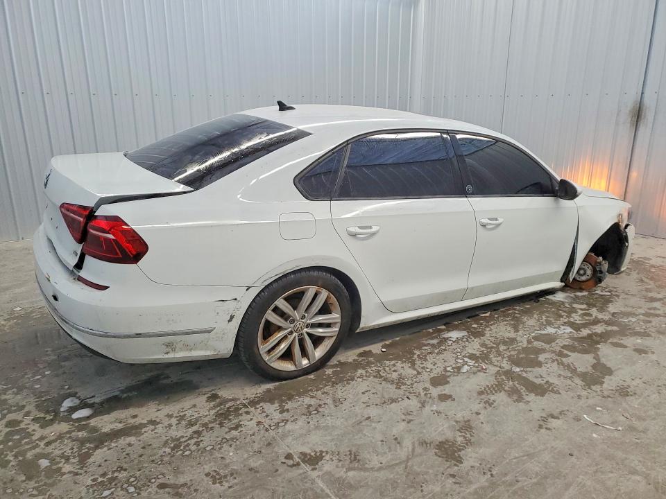 Продаж на аукціоні авто 2019 Volkswagen Passat, vin: 1VWLA7A30KC012093, номер лоту: 46855116
