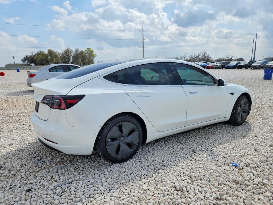 79683495 :رقم المزاد ، 5YJ3E1EA6LF800054 vin ، 2020 Tesla Model 3 مزاد بيع
