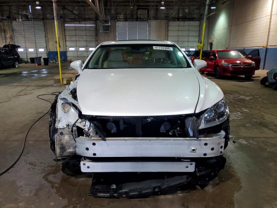 41733306 :رقم المزاد ، JTHCL5EF6G5026869 vin ، 2016 Lexus Ls 460 مزاد بيع