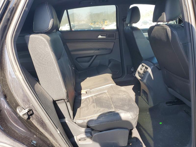 79110925 :رقم المزاد ، 1V2KE2CA2MC207440 vin ، 2021 Volkswagen Atlas Cross Sport مزاد بيع