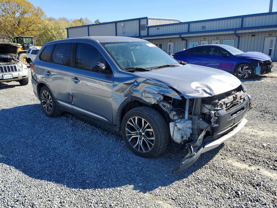 Продаж на аукціоні авто 2017 Mitsubishi Outlander, vin: JA4AD3A38HZ005001, номер лоту: 46139616