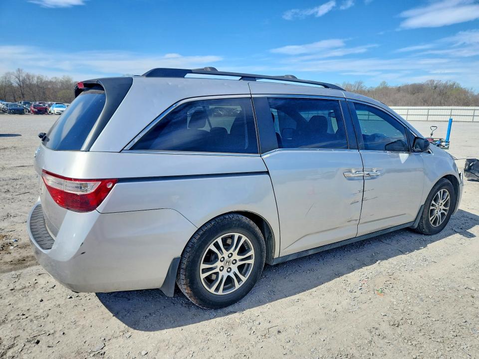 45643626 :رقم المزاد ، 5FNRL5H69CB121104 vin ، 2012 Honda Odyssey مزاد بيع