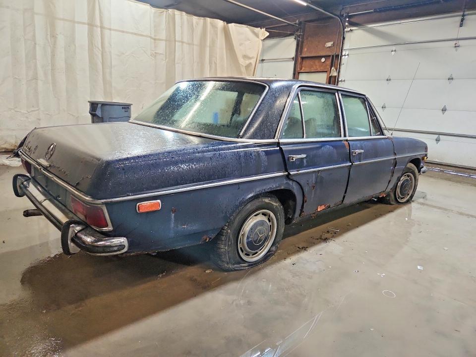 Продажа на аукционе авто 1971 Mercedes-benz 230, vin: 114015100304449, номер лота: 79418475