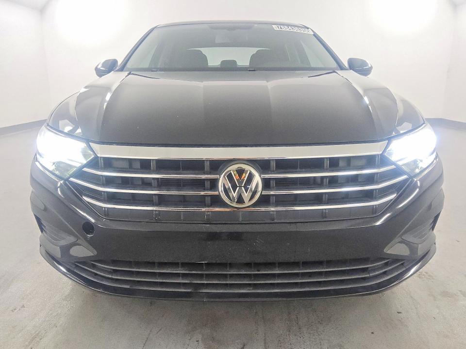 Продажа на аукционе авто 2019 Volkswagen Jetta, vin: 3VWC57BU4KM220763, номер лота: 78843635
