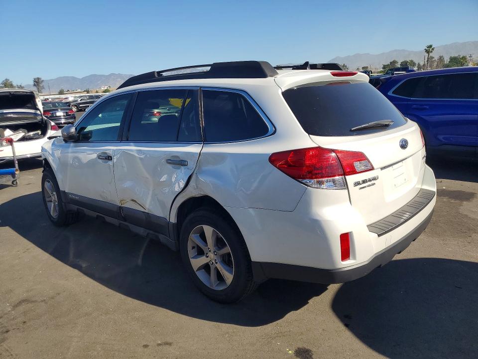 46957166 :رقم المزاد ، 4S4BRBSC8D3292093 vin ، 2013 Subaru Outback مزاد بيع