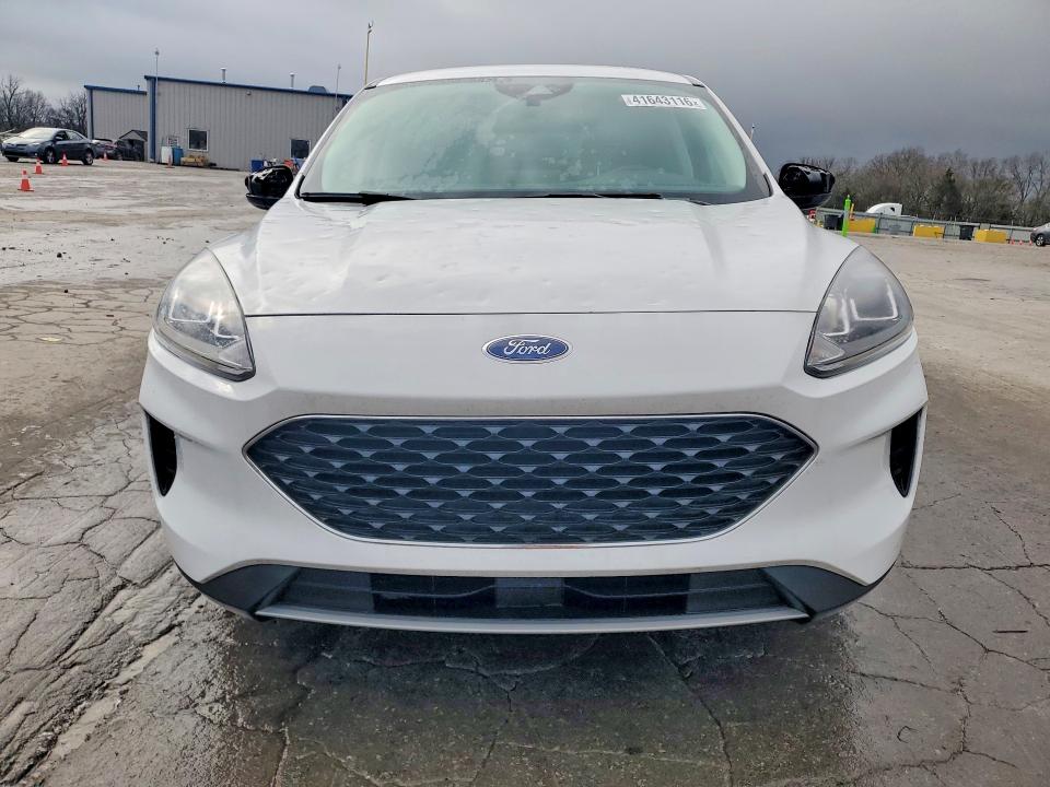 41643116 :رقم المزاد ، 1FMCU9G62MUB08677 vin ، 2021 Ford Escape مزاد بيع