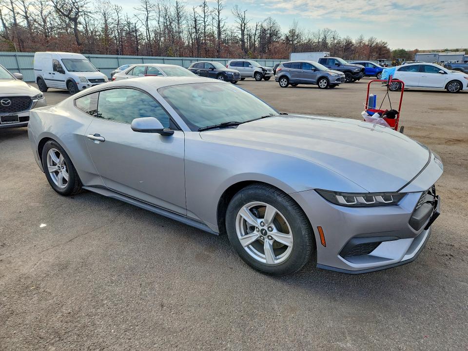 Продажа на аукционе авто 2024 Ford Mustang, vin: 1FA6P8TH3R5110164, номер лота: 46350616