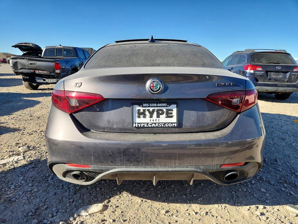 46379806 :رقم المزاد ، ZARFAMBN8K7612888 vin ، 2019 Alfa Romeo Giulia مزاد بيع