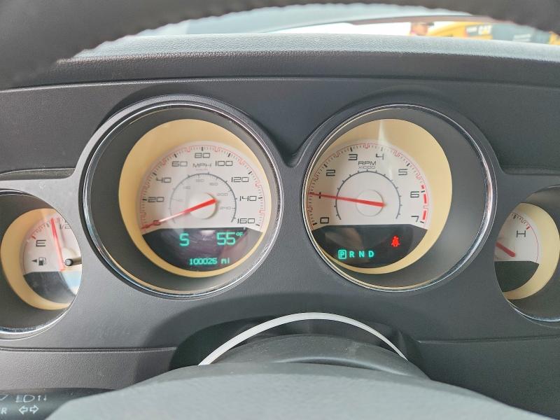 41797556 :رقم المزاد ، 2C3CDYBT8EH186370 vin ، 2014 Dodge Challenger مزاد بيع