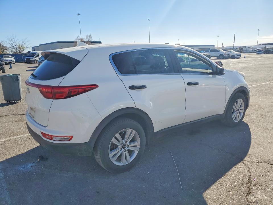 79941075 :رقم المزاد ، KNDPM3AC5J7462575 vin ، 2018 Kia Sportage مزاد بيع