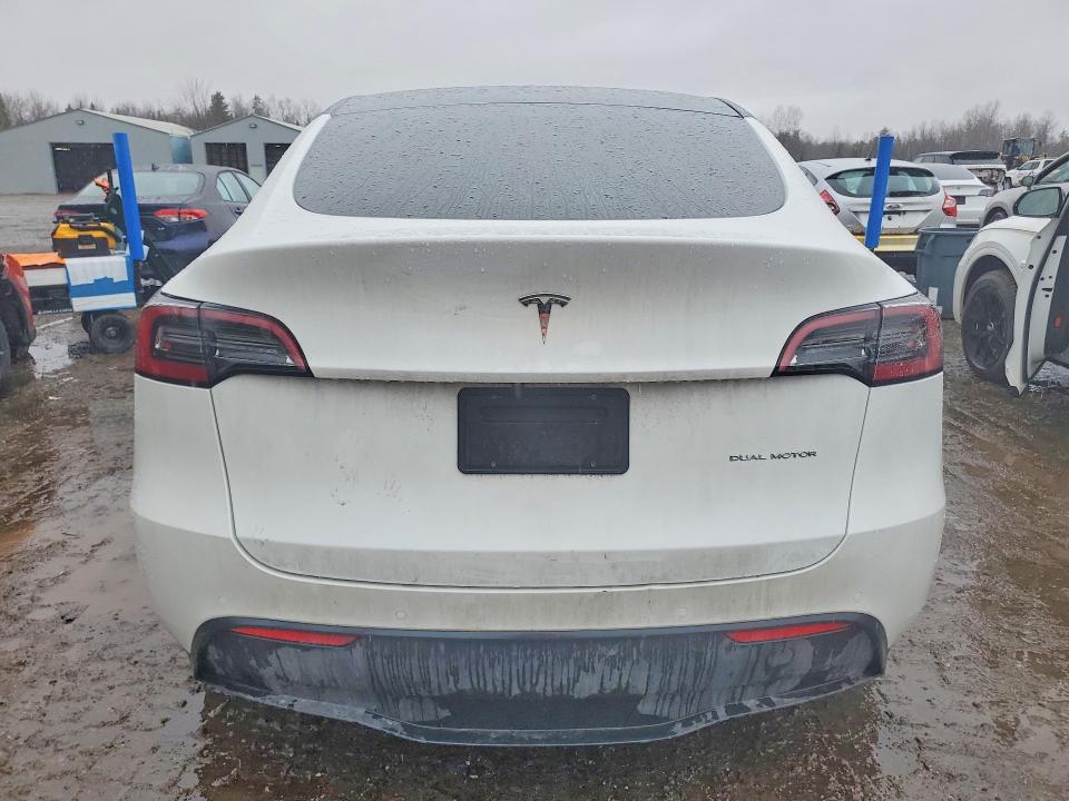 2022 Tesla Model Y მანქანა იყიდება აუქციონზე, vin: 7SAYGDEE7NF424989, აუქციონის ნომერი: 79198185