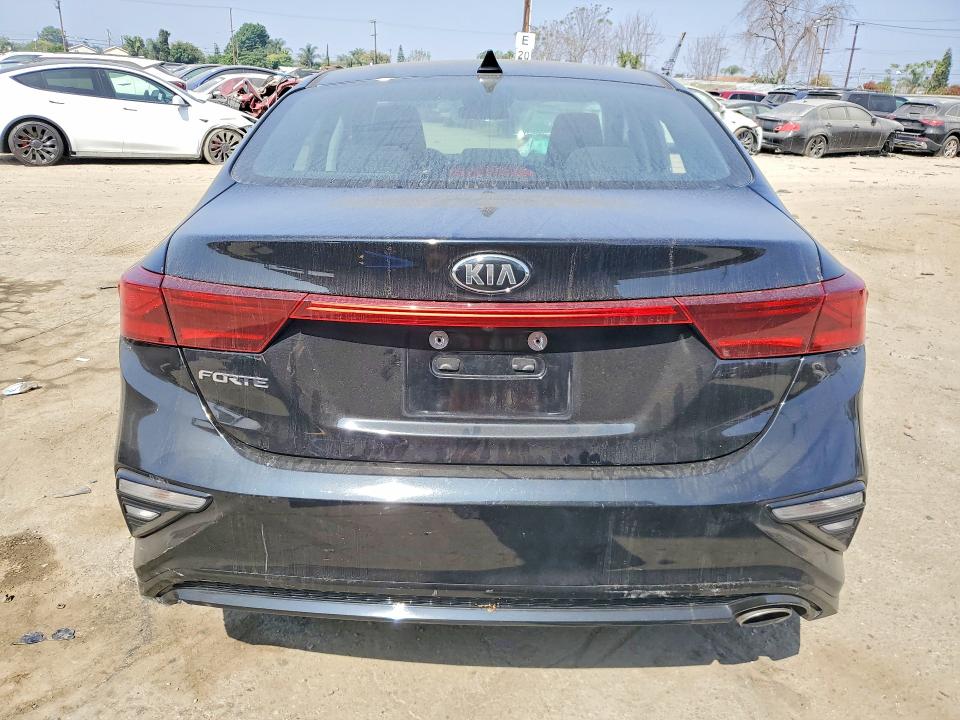 47634666 :رقم المزاد ، 3KPF24AD5LE250830 vin ، 2020 Kia Forte مزاد بيع