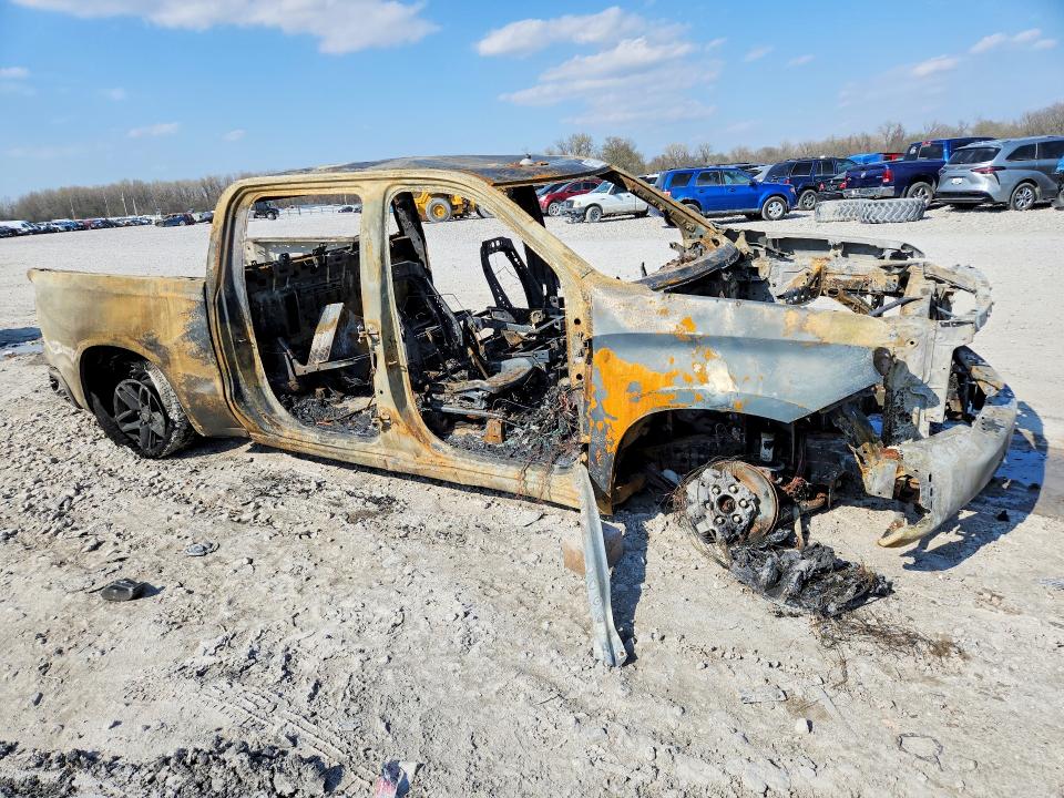 Продаж на аукціоні авто 2021 Chevrolet Silverado, vin: 1GCPYCEF0MZ241113, номер лоту: 47827726