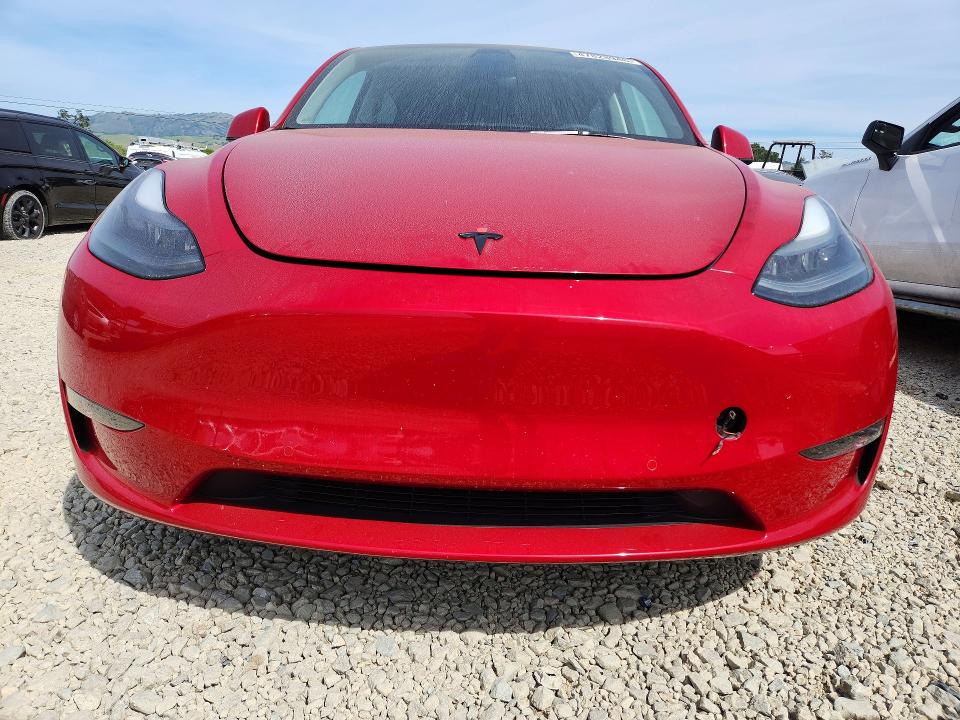 Продажа на аукционе авто 2022 Tesla Model Y, vin: 7SAYGDEE8NF560726, номер лота: 47828946