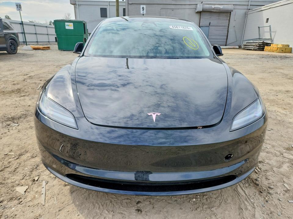 45611826 :رقم المزاد ، 5YJ3E1EAXSF069966 vin ، 2025 Tesla Model 3 مزاد بيع